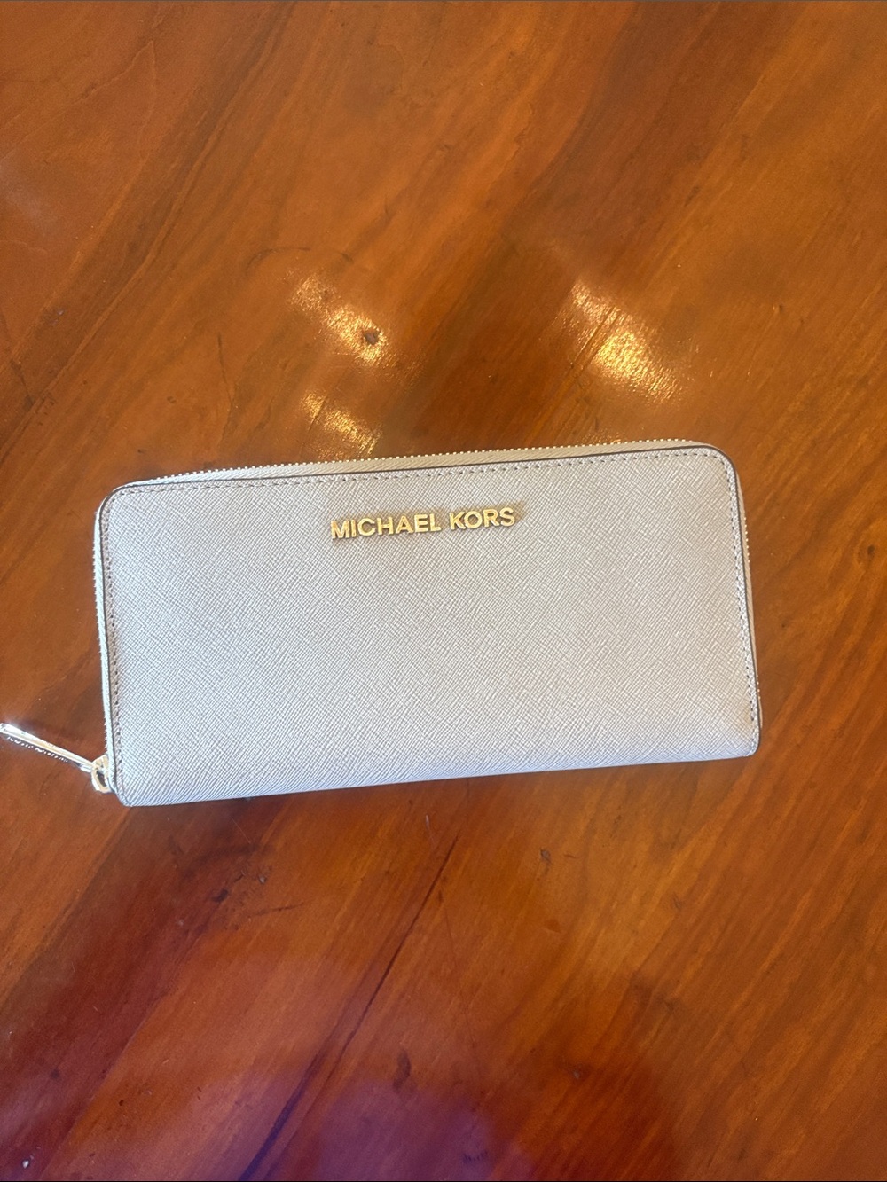 Michael Kors Women’s Zip Around Wallet - Picture 6 of 8